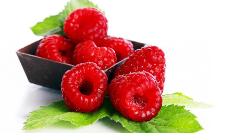 Raspberries: A Tiny Fruit with Big Nutritional Benefits